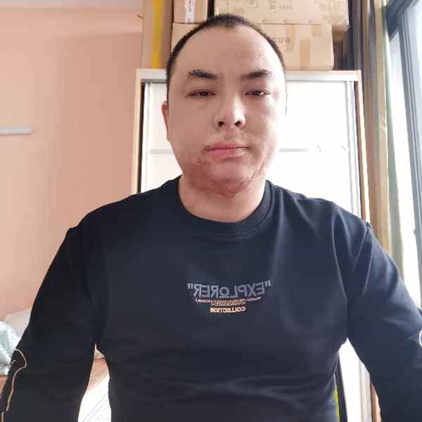 33岁岁四川单身帅哥 - 五家渠吉缘网