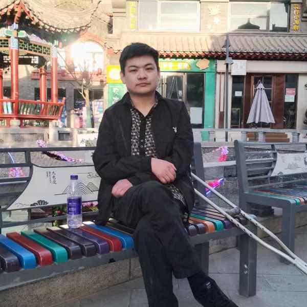 35岁岁甘肃单身帅哥 - 五家渠吉缘网