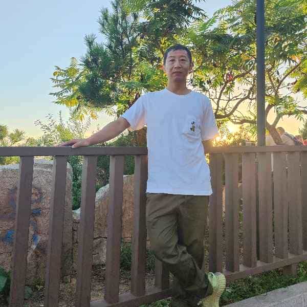 47岁岁辽宁单身帅哥 - 五家渠吉缘网