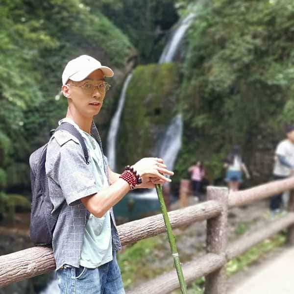 29岁岁四川单身帅哥 - 五家渠吉缘网