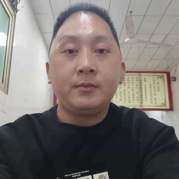 37岁岁陕西单身帅哥 - 五家渠吉缘网