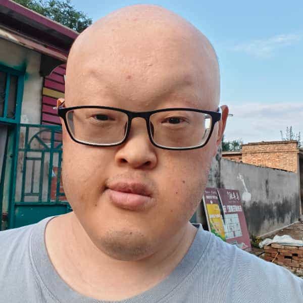 28岁岁山东单身帅哥 - 五家渠吉缘网