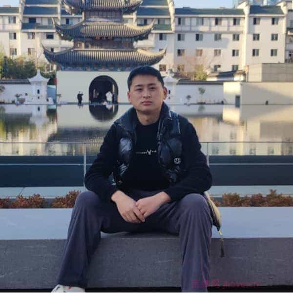 31岁岁湖北单身帅哥 - 五家渠吉缘网