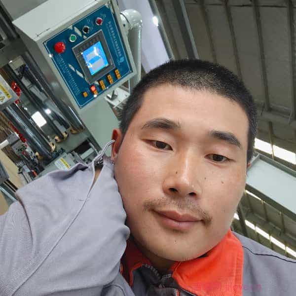 37岁岁江苏单身帅哥 - 五家渠吉缘网