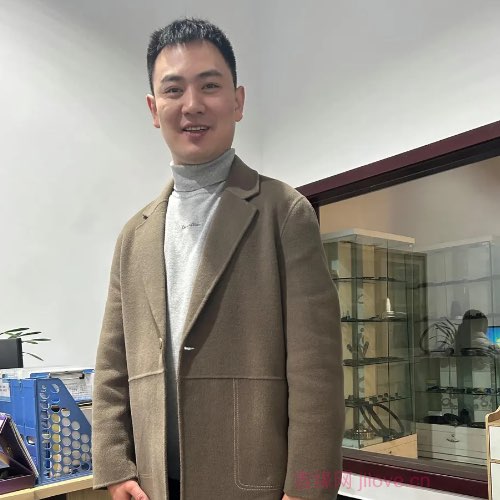 32岁岁四川单身帅哥 - 五家渠吉缘网