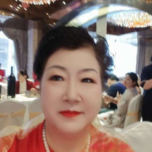 62岁岁海南单身美女 - 五家渠吉缘网